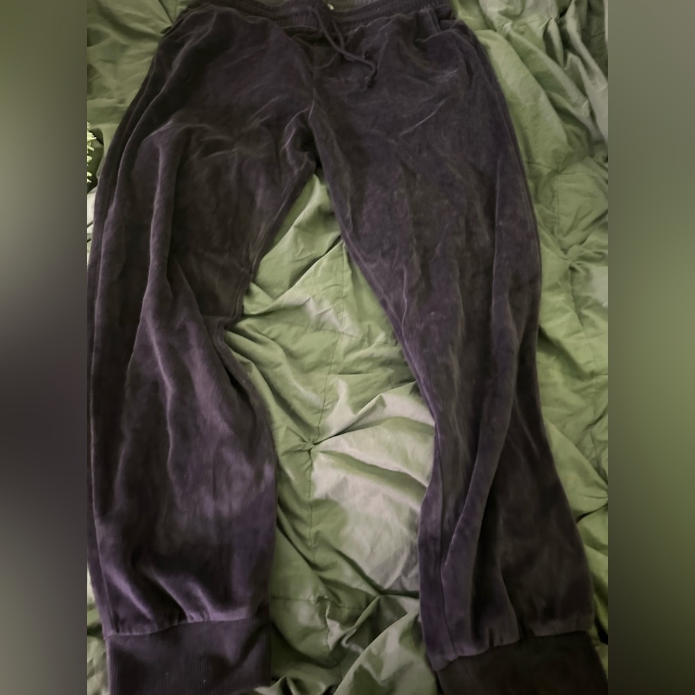 Double zero men’s joggers size L